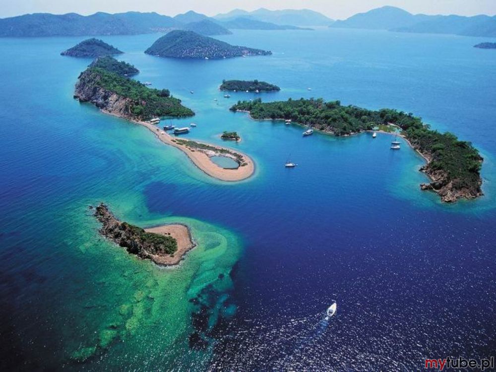 Fethiye i jego okolice należą do najchętniej odwiedzanych rejonów Turcji. Rozległa zatoka, szeroka promenada w pobliżu portu, liczne bary i restauracje przyciągają tutaj turystów z całego świata. W Fethiye po dniu spędzonym na wspaniałej...