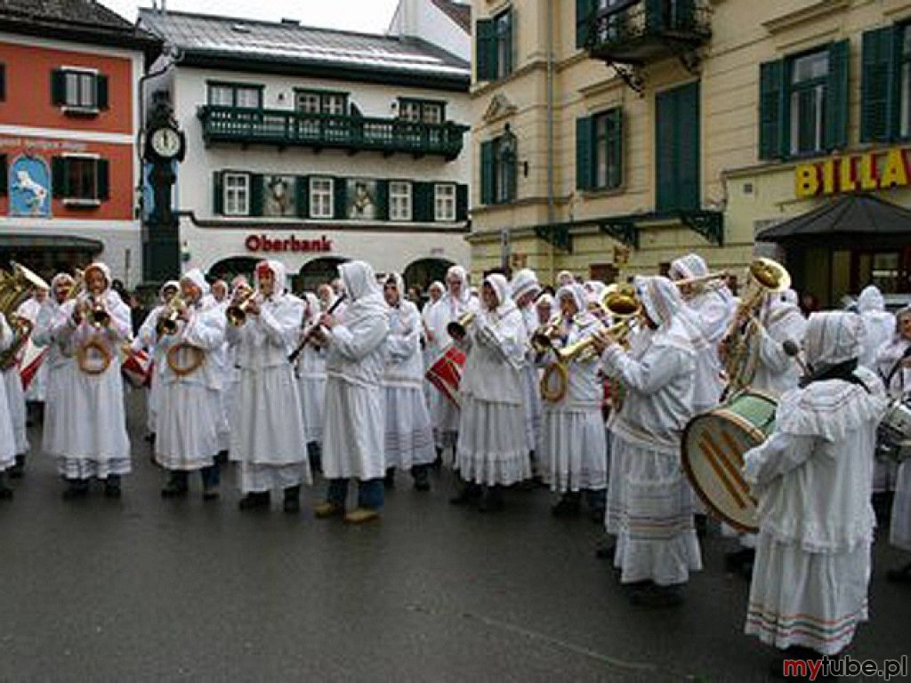 Bad Kleinkirchheim, jeden z piękniejszych zakątków Karyntii, słynie z cudownych tras narciarskich i leczniczych gorących źródeł. Wspaniałe stoki znane są w Polsce choćby dlatego, że właśnie tu mieszka legendarny mistrz olimpijski Franz...